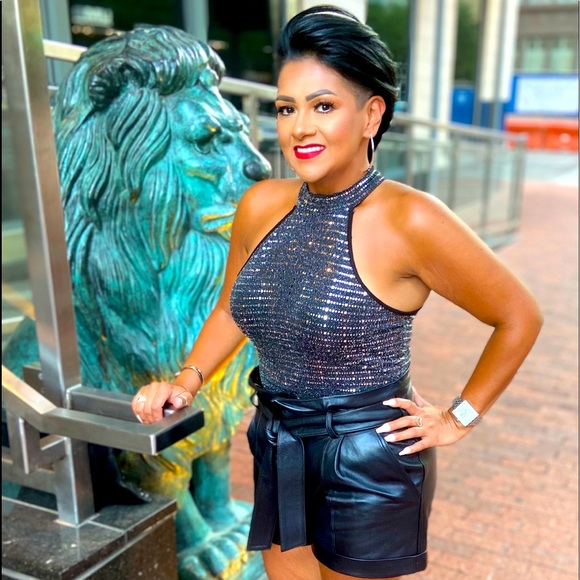 Meet your Posher, Suzana - Picture 1 of 1